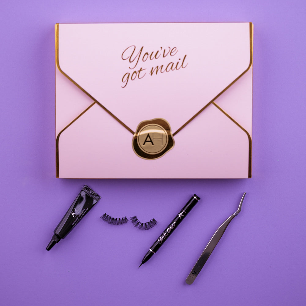 You've Got Mail - Charming Gaze Gift Bundle